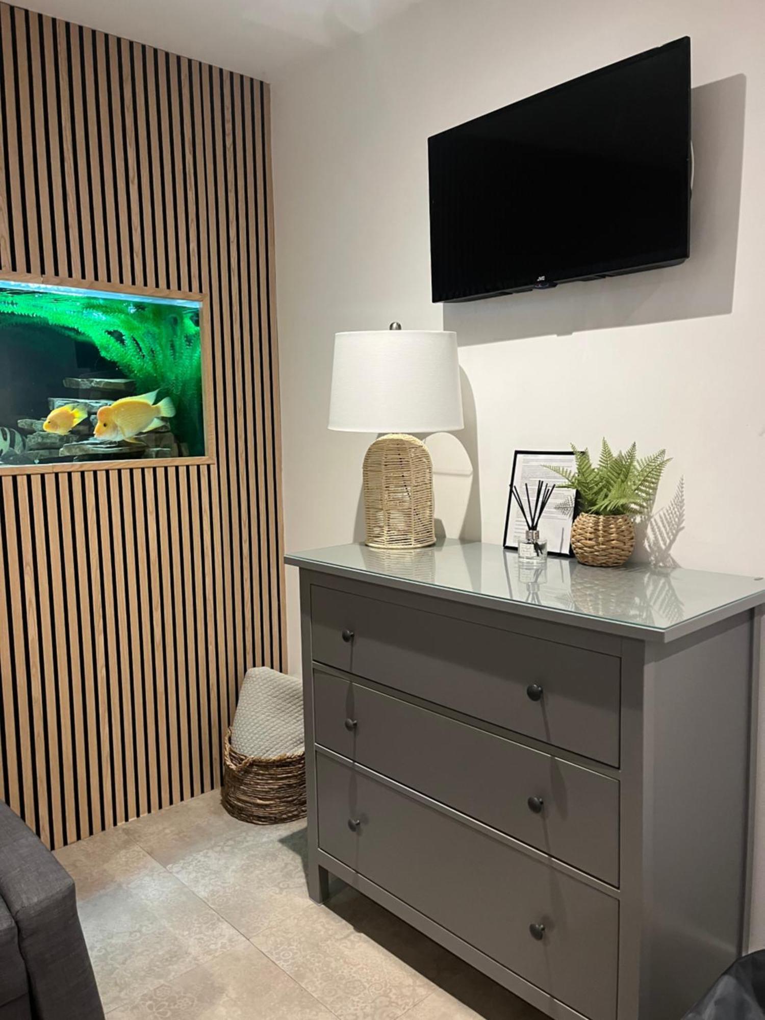 Terfyn Hall Aquarium Apartment 1 Prestatyn Ngoại thất bức ảnh